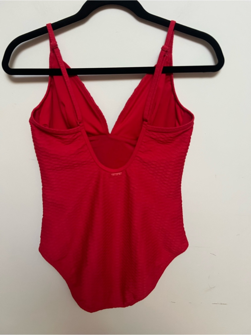 Sea Level Swim Australia Honeycomb Triangle One Piece Swimsuit Red SizeUS 8/AU12 - Picture 4 of 8